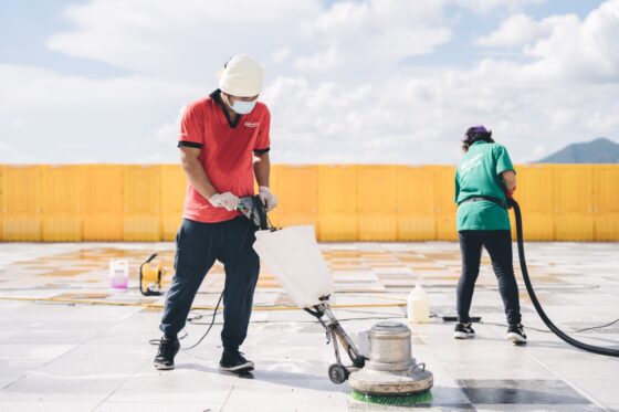 Masterclean-高速洗地機清洗磚面、地面 Masterclean-高速洗地機清洗磚面、地面