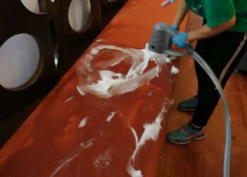 Masterclean-布藝清潔 椅子和梳化高溫蒸氣清洗及消毒服務