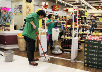 Masterclean-超級市場的深層清潔服務 專業地板清潔