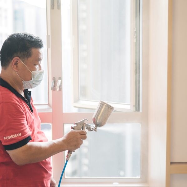 Masterclean-除甲醛-JP – 使用專業的納米噴槍,均勻地把ECO無光觸媒噴塗 Masterclean-除甲醛-JP – 使用專業的納米噴槍,均勻地把ECO無光觸媒噴塗