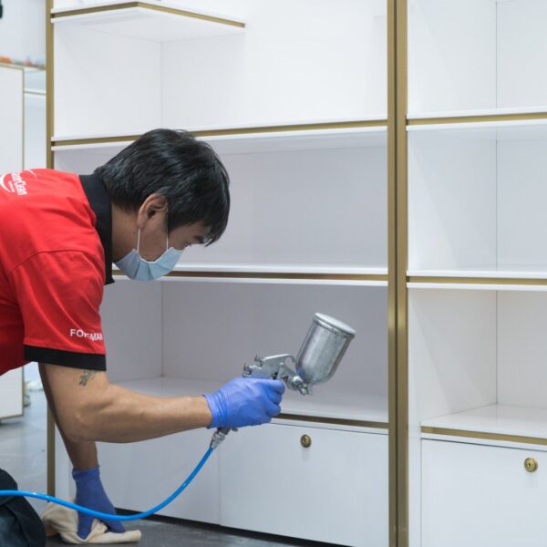 Masterclean-除甲醛-JP – 使用專業的納米噴槍,均勻地把ECO無光觸媒噴塗 Masterclean-除甲醛-JP – 使用專業的納米噴槍,均勻地把ECO無光觸媒噴塗