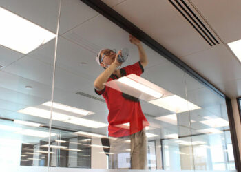 Masterclean-裝修後清潔 細緻的玻璃清潔