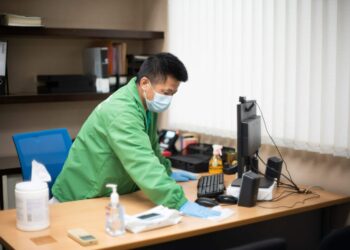 Masterclean-九龍區紅磡義達工業大廈 辦公室日常清潔 工作檯面清潔殺菌