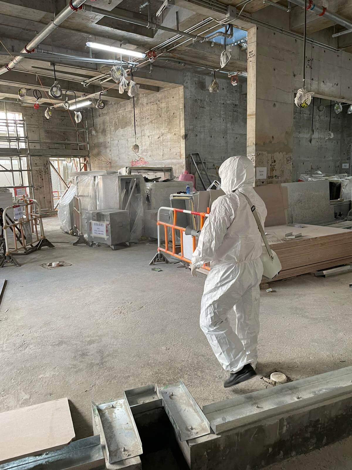 Masterclean-離島區大嶼山迪士尼地盤建築地盤全面消毒 共同抗疫 專業儀器消毒殺菌