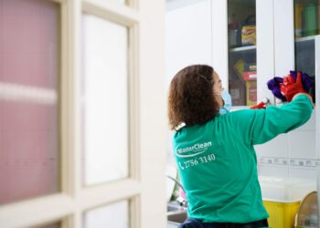 Masterclean-港島區跑馬地樂活道4號樂活臺家居大掃除日常清潔 口罩手套佩戴齊全