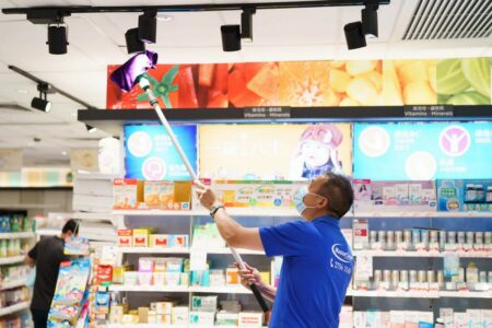 Masterclean-九龍區尖沙咀加連威老道希爾頓大廈-店鋪清潔 天花吊燈除塵清潔