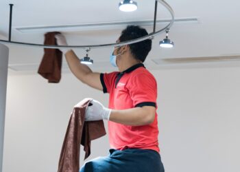 Masterclean-renovation-cleaning-shop-6-scaled Masterclean-裝修後清潔 店鋪天花板除塵清潔