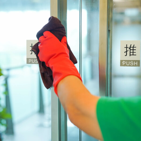 Masterclean-辦公室清潔 門把手基本消殺清潔 員工手套口罩裝備齊全