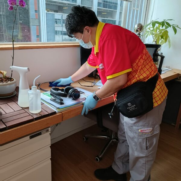 辦公桌深層清潔| Masterclean 辦公桌深層清潔| Masterclean